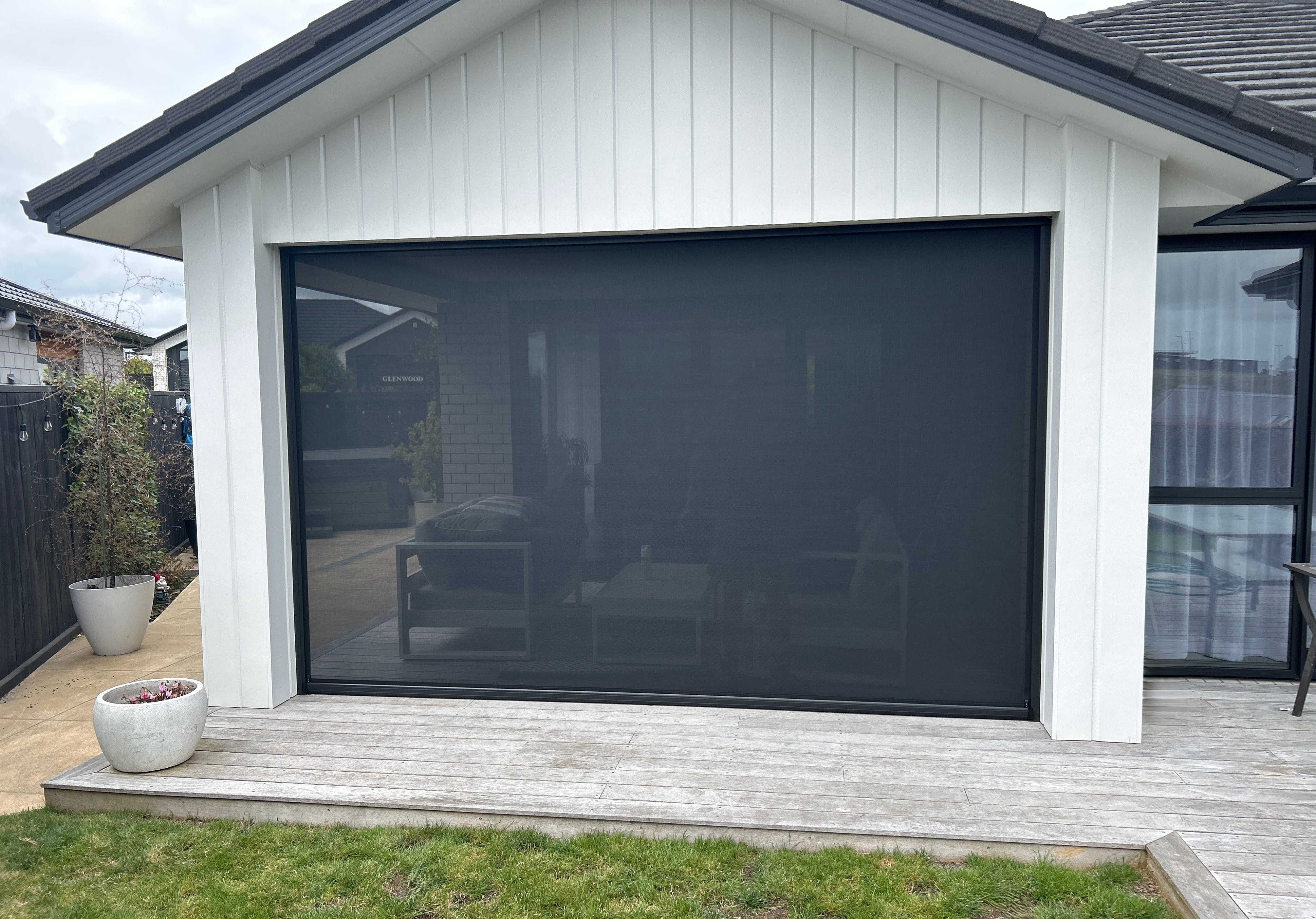 SUNVUE Outdoor Blinds project 25